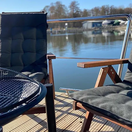 Hausboot La Mesa Lychen