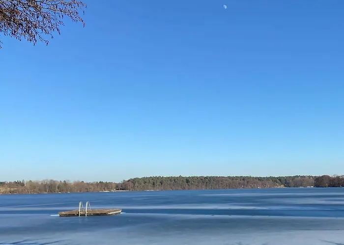 Bateau-hôtel Hausboot La Mesa *